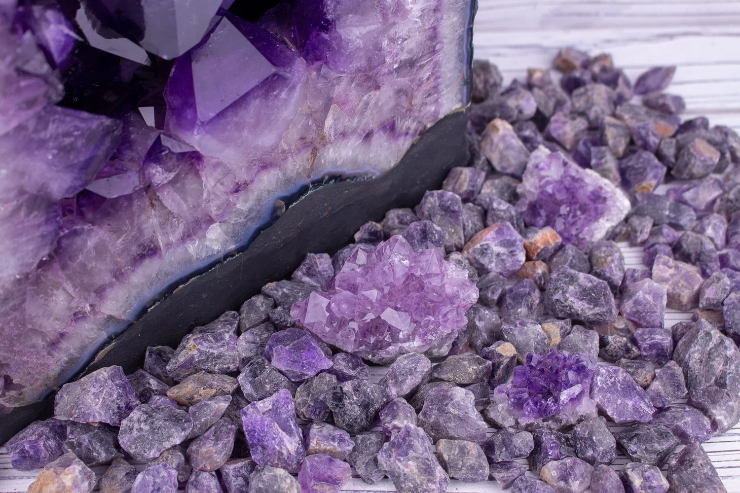 february birthstone jewellery - amethyst jewellery