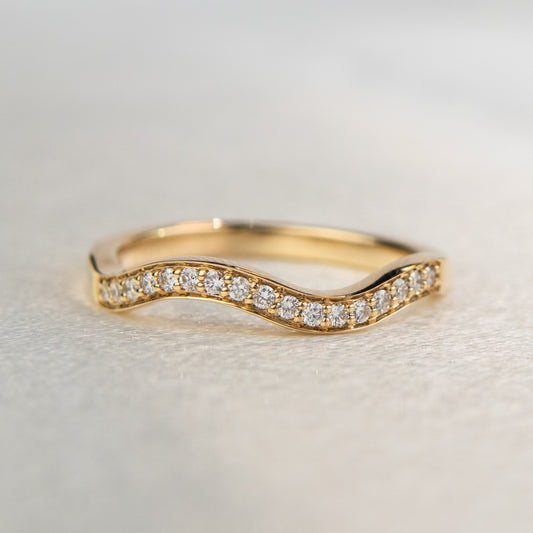 Costa - Diamond Pave Wave Contour Wedding Band