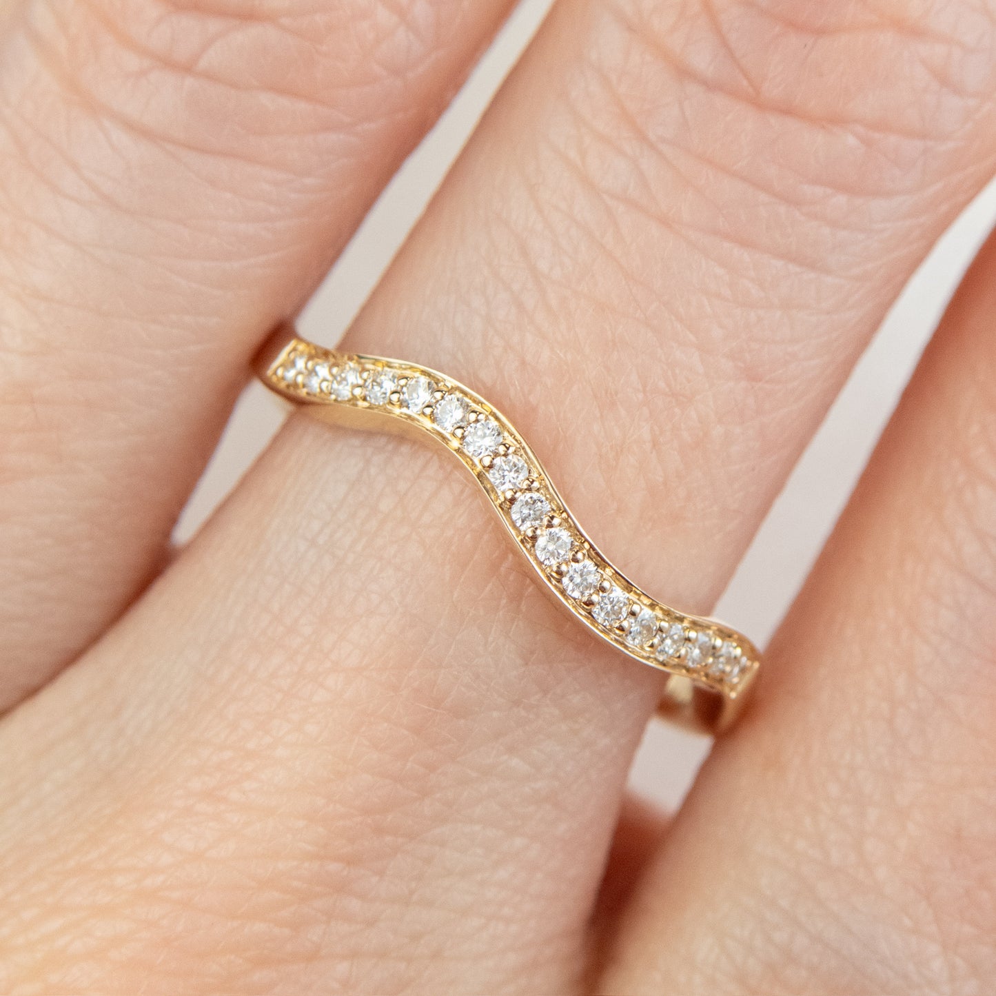 Costa - Diamond Pave Wave Contour Wedding Band