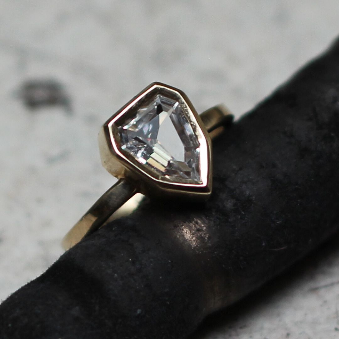 Geometric Shield-Cut Sapphire Engagement Ring