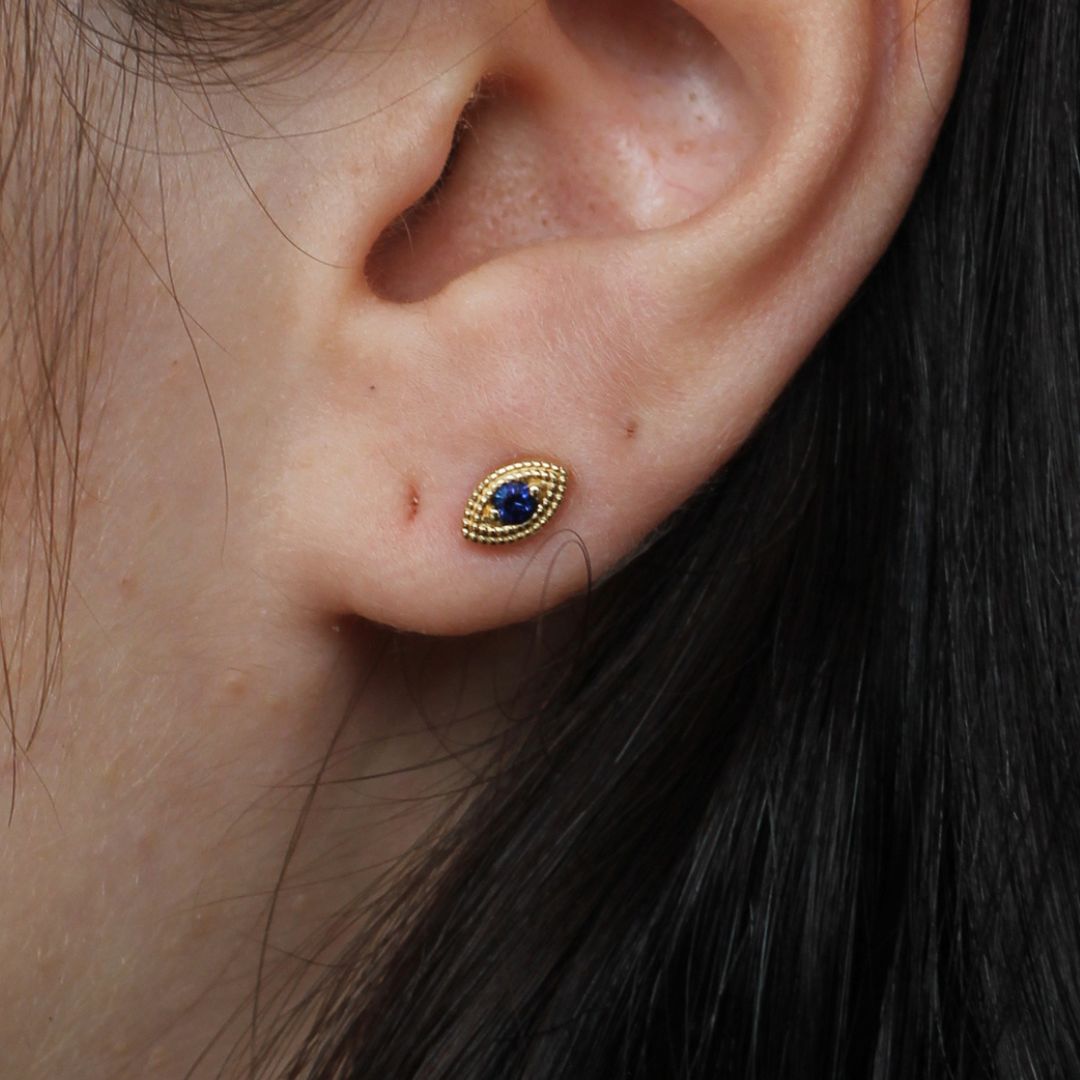 Blue Sapphire Eye Motif Earrings