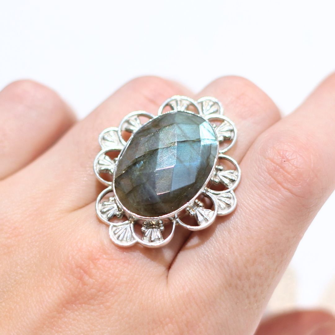 Floral Labradorite Ring