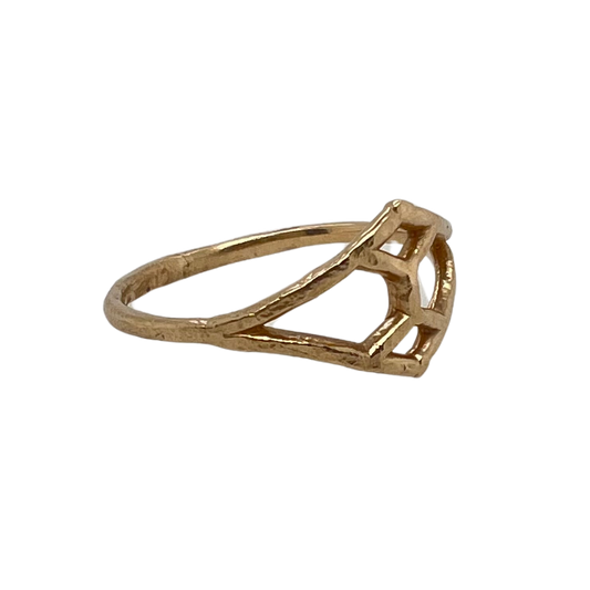 Geometric Rhombus Ring