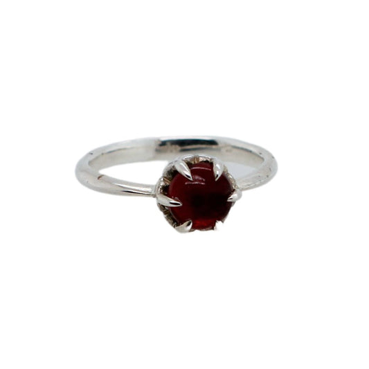 6 prong Silver Garnet Ring