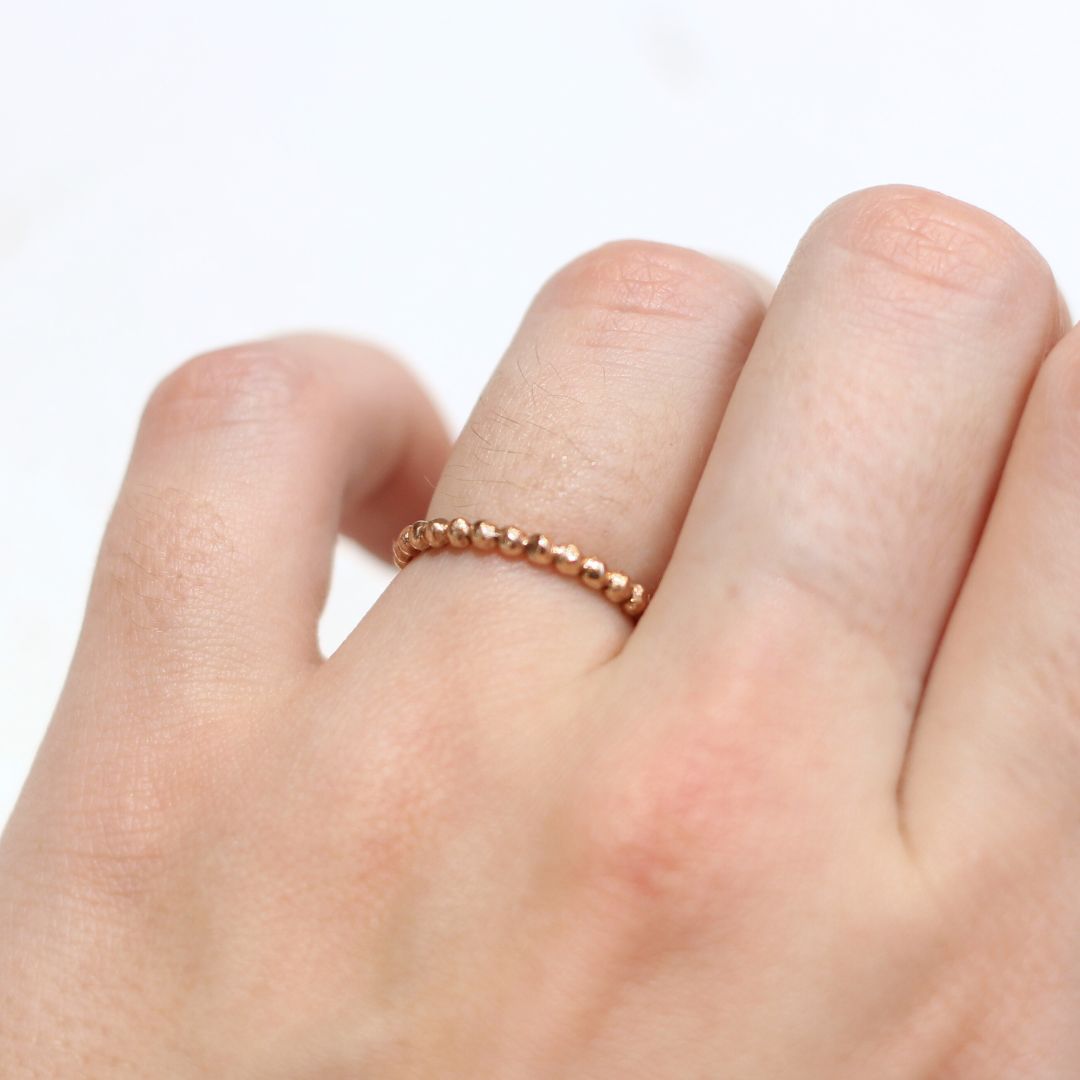 Dot-Pattern Textured Rose Gold Band