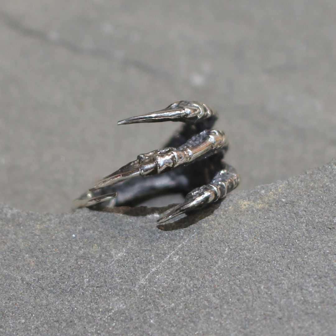 Raven Claw Ring