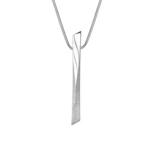 Grass Twist Silver Necklace