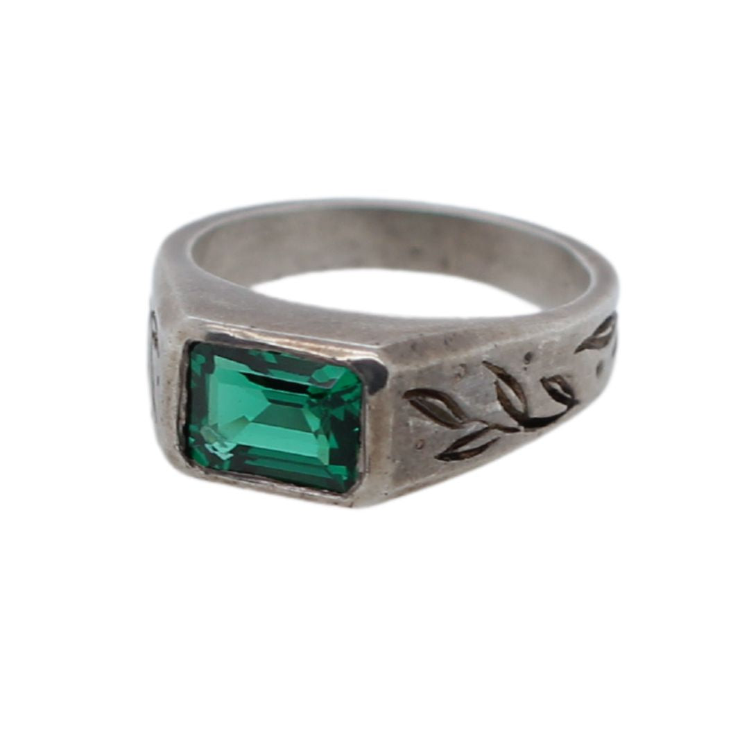 Green Sapphire Leaf Ring