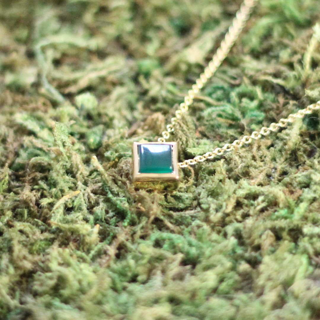 Green Agate Gold Necklace