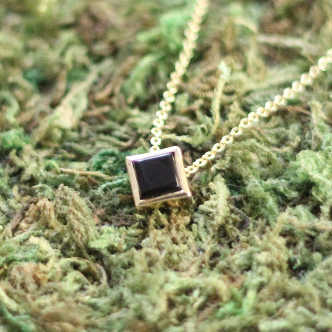 Onyx Gold Necklace