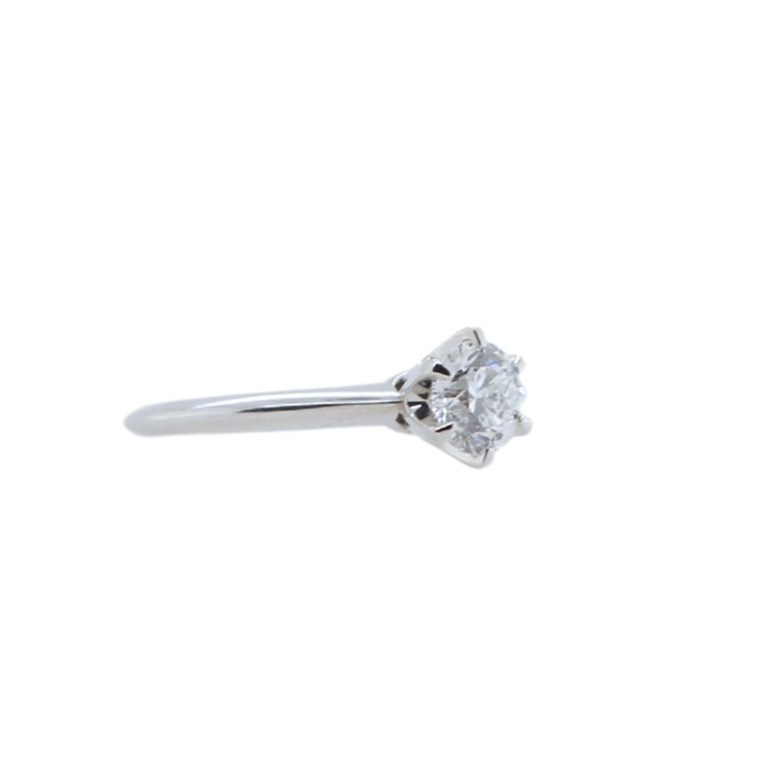 Round Diamond & Platinum Solitaire Engagement Ring