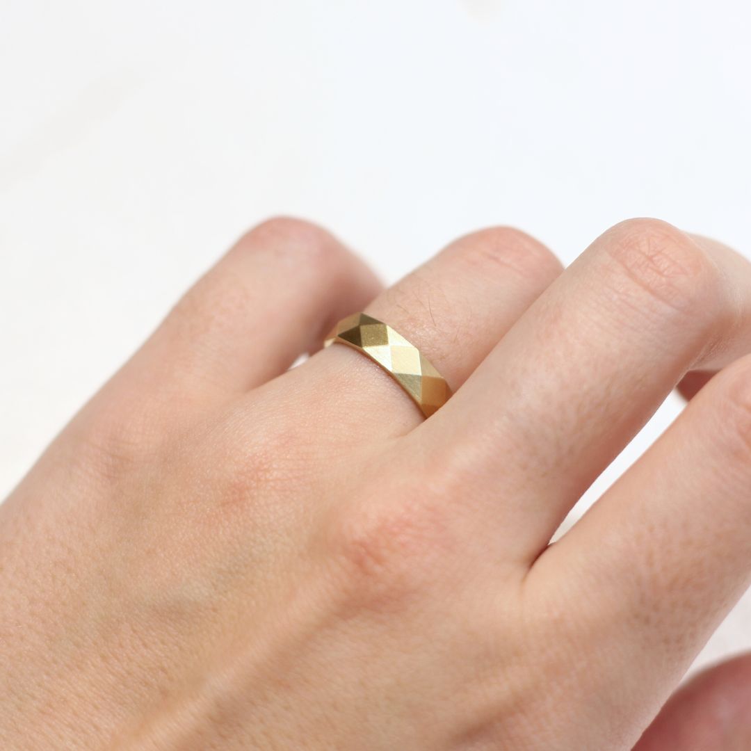 Kingsley Wide Faceted Gold Band