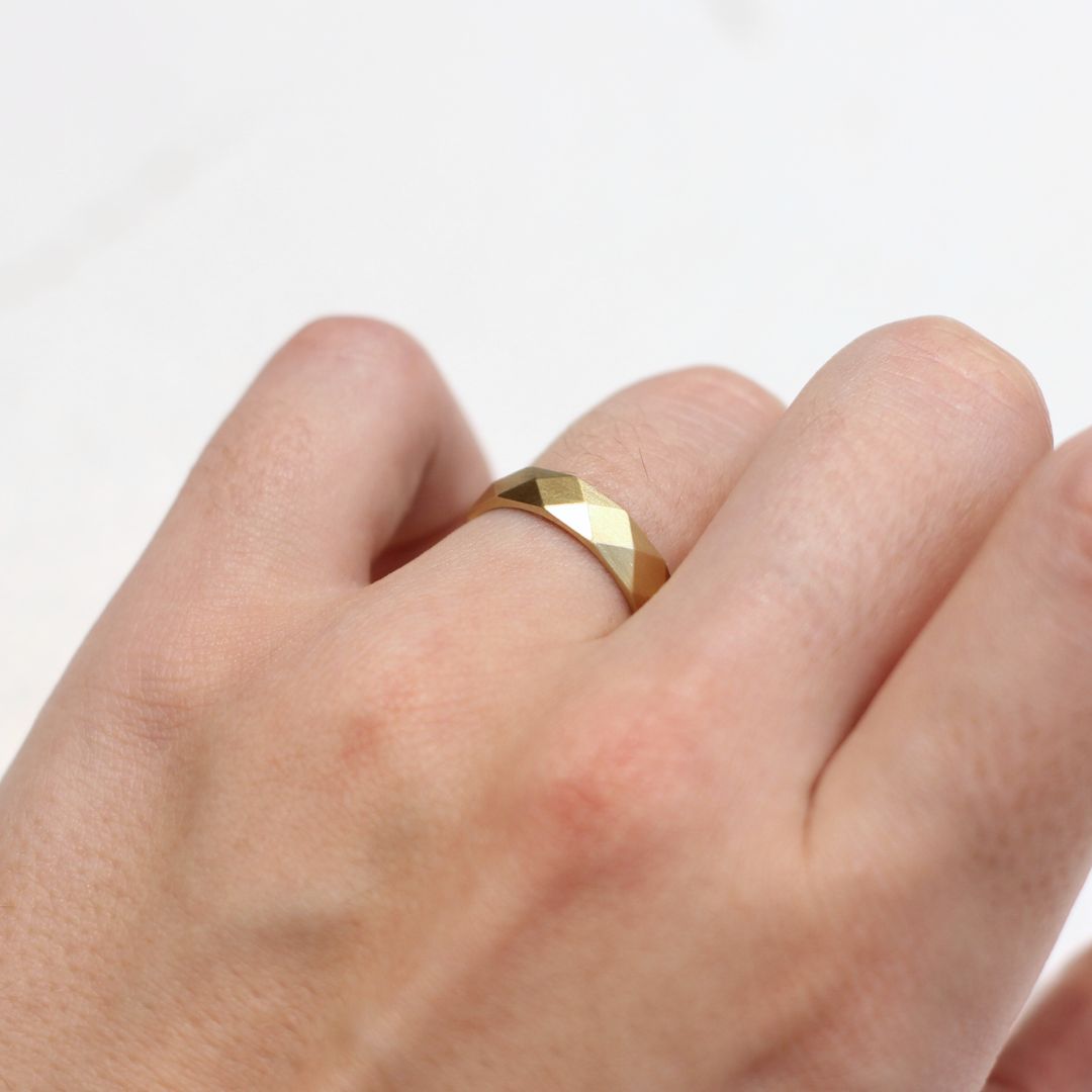 Kingsley Wide Faceted Gold Band