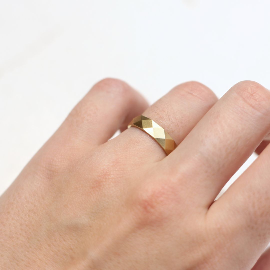 Kingsley Wide Faceted Gold Band