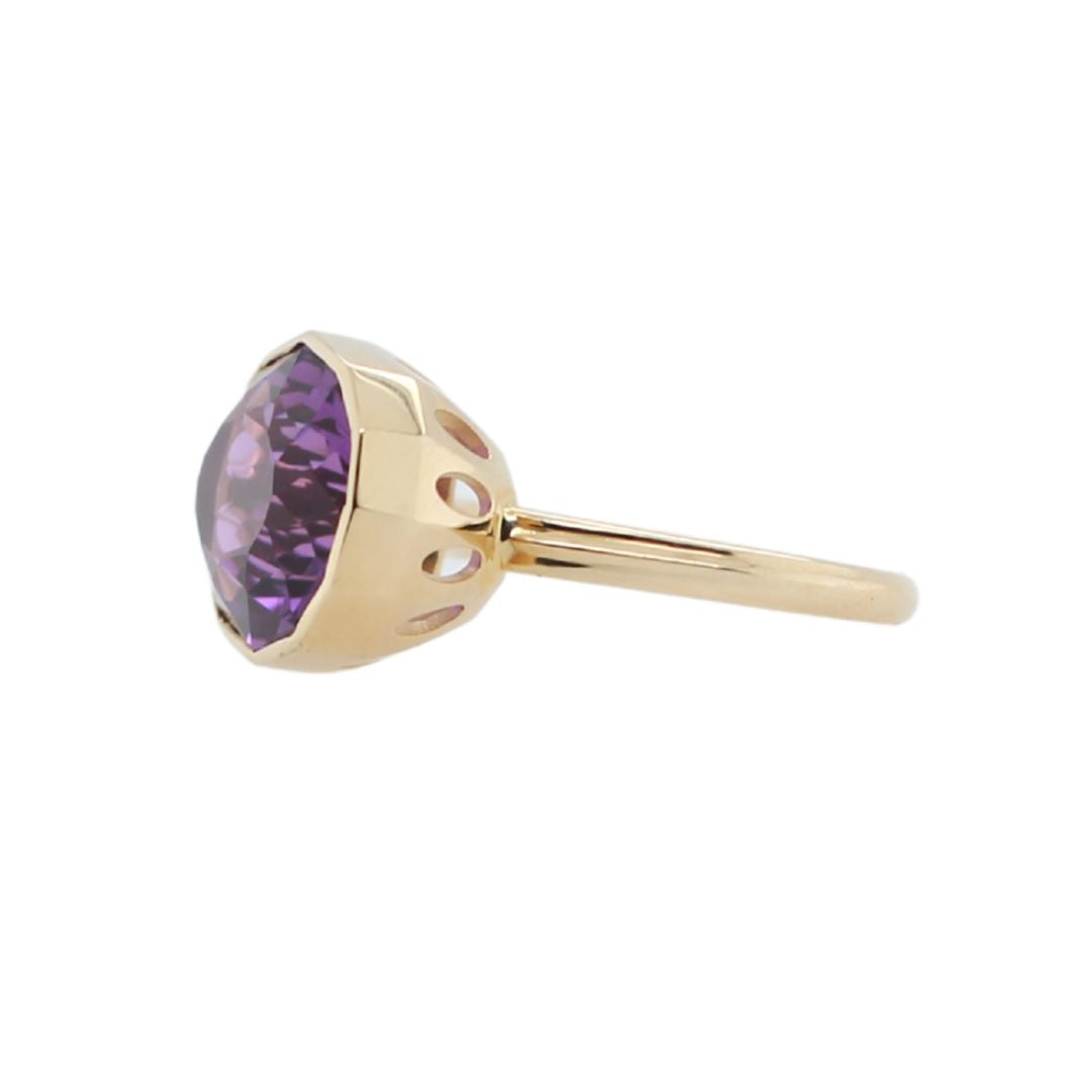 Oval Amethyst Bezel Ring