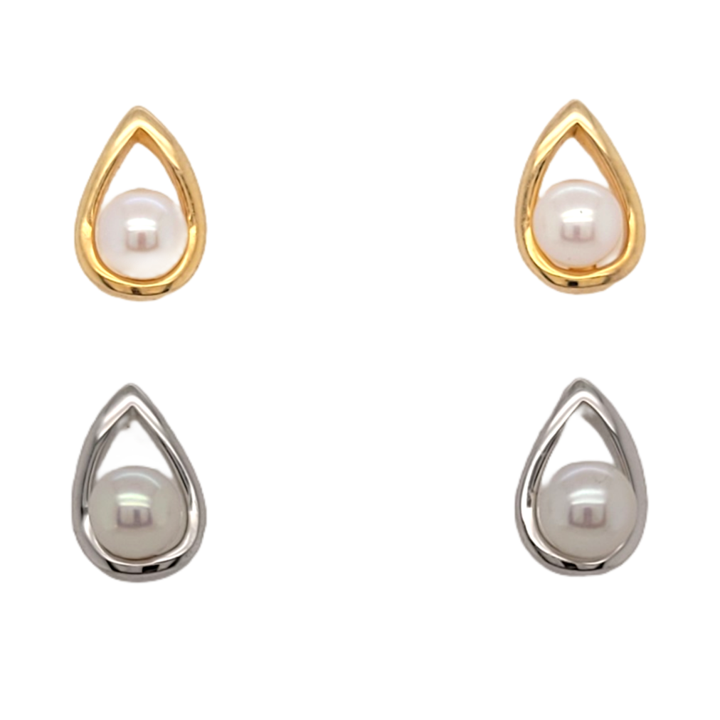 Pearl Teardrop Studs